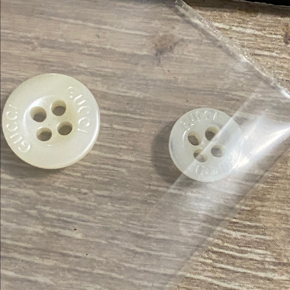 6 Designers Extra Buttons Set - Picture 6 of 8